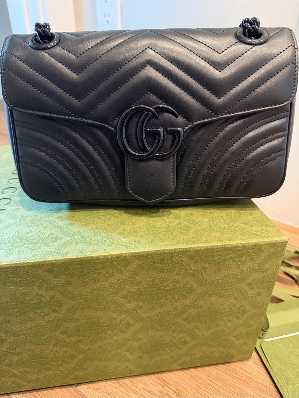Gucci Black Matelassé Chevron Shoulder Bag with GG Hardware in like NEW